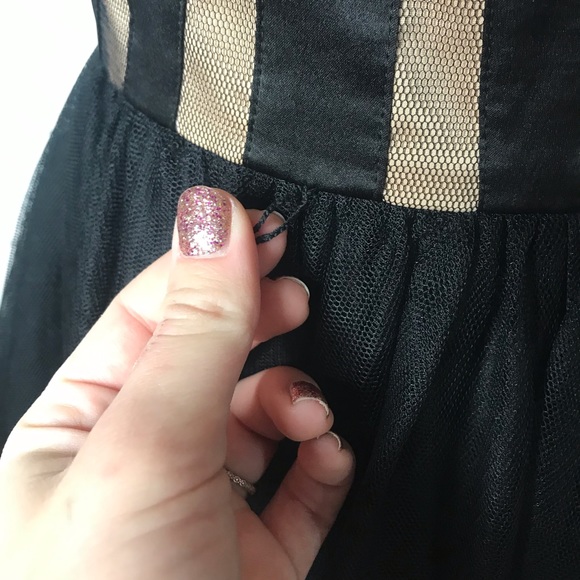 Aidan Mattox | Strapless Black Tulle Formal Dress - Picture 7 of 7